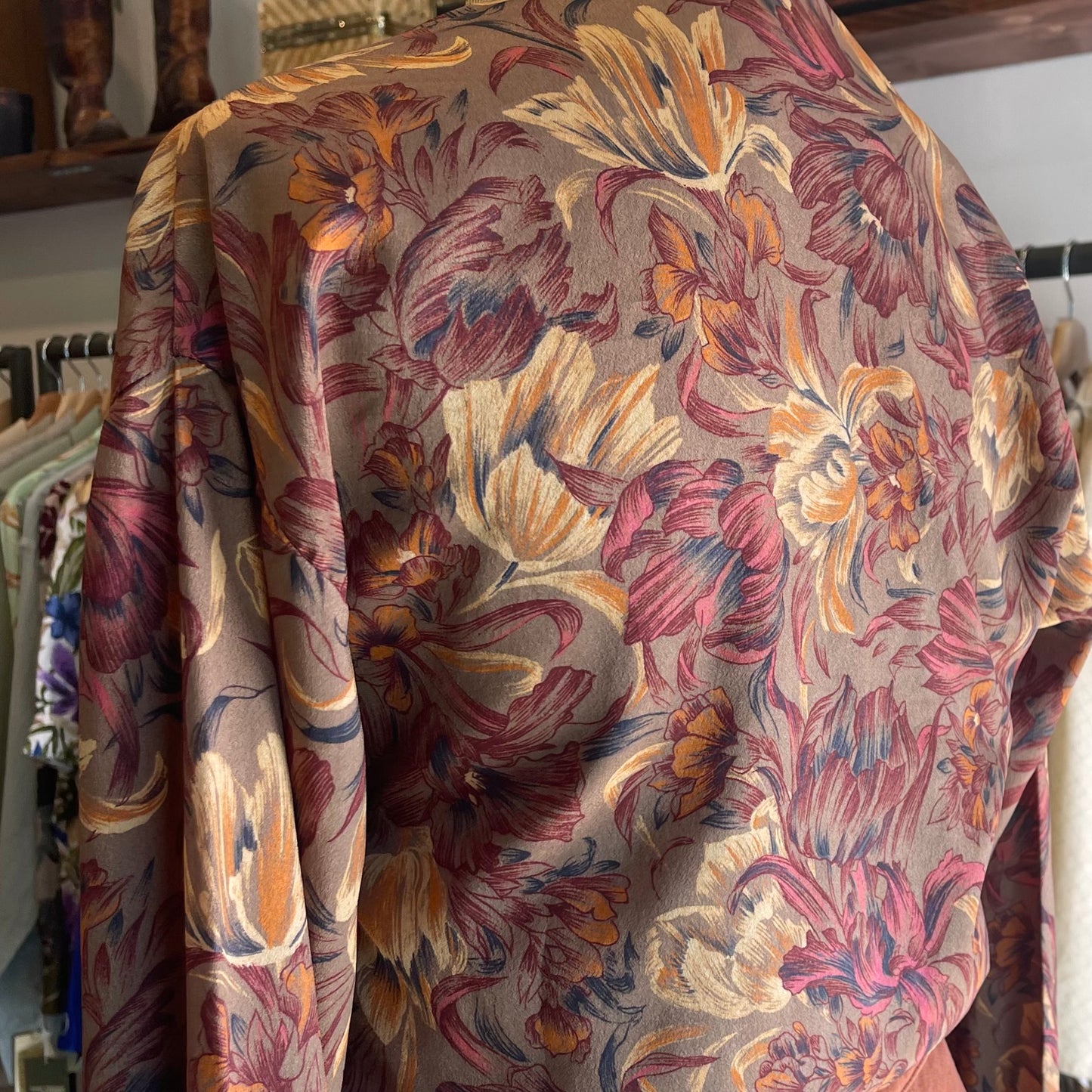 Vintage Leo’s Co. Satin Floral Blouse 70’s - Your Vintage Neighbor