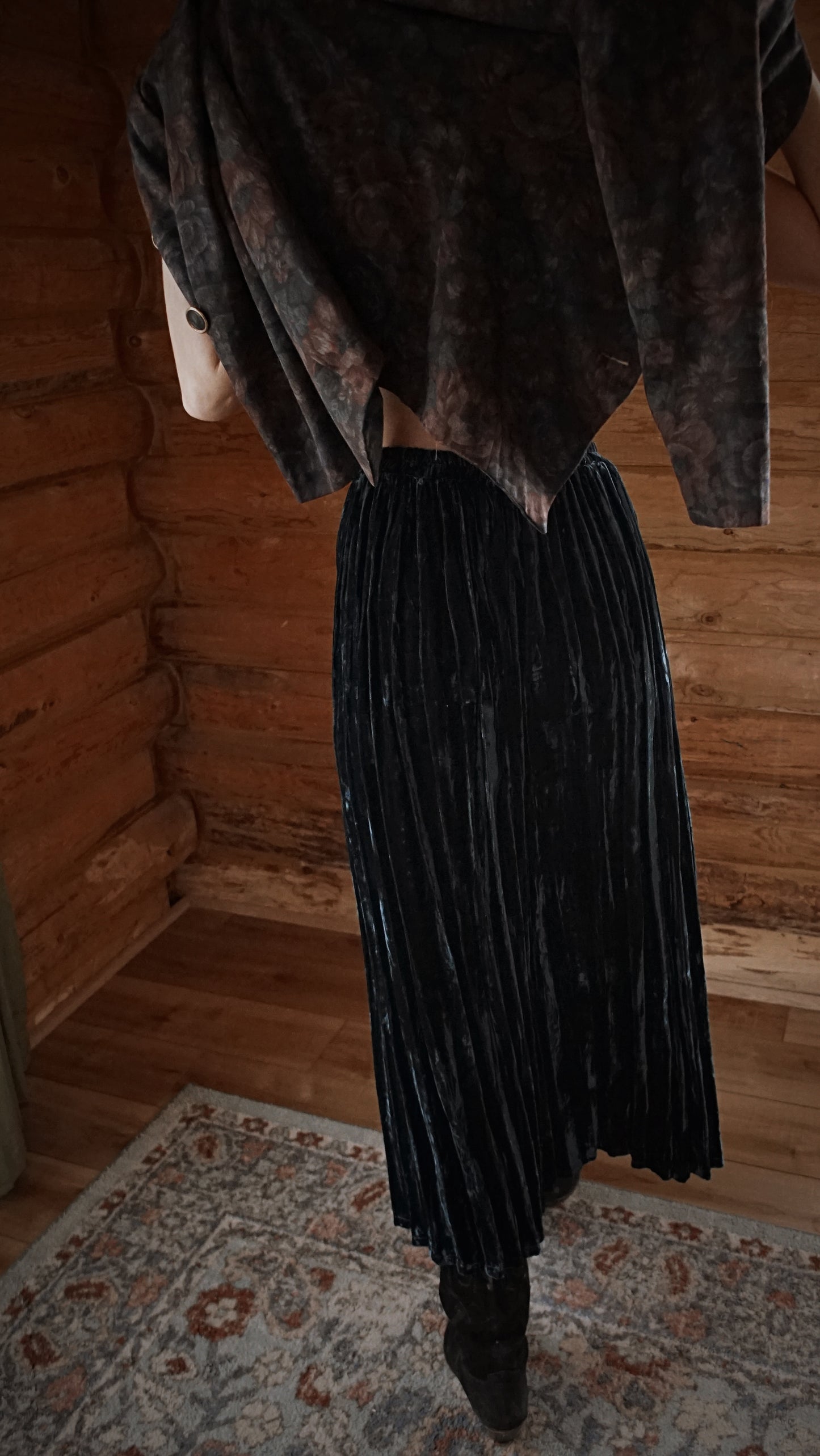 Vintage Double D Ranch Wear Velvet Broom Skirt - SHOP EZRA